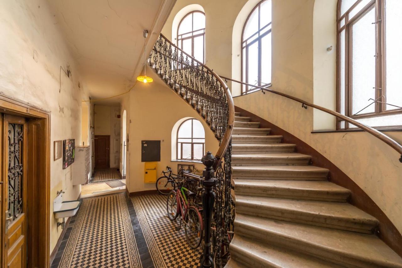 Regal Retreat Intimate Elegance Near Schoenbrunn Palace Vienna Luaran gambar
