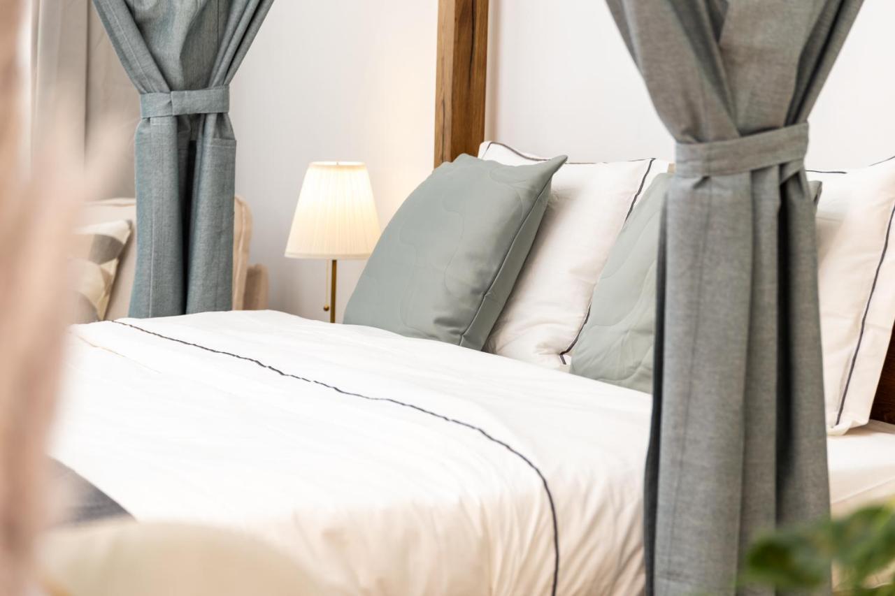 Regal Retreat Intimate Elegance Near Schoenbrunn Palace Vienna Luaran gambar