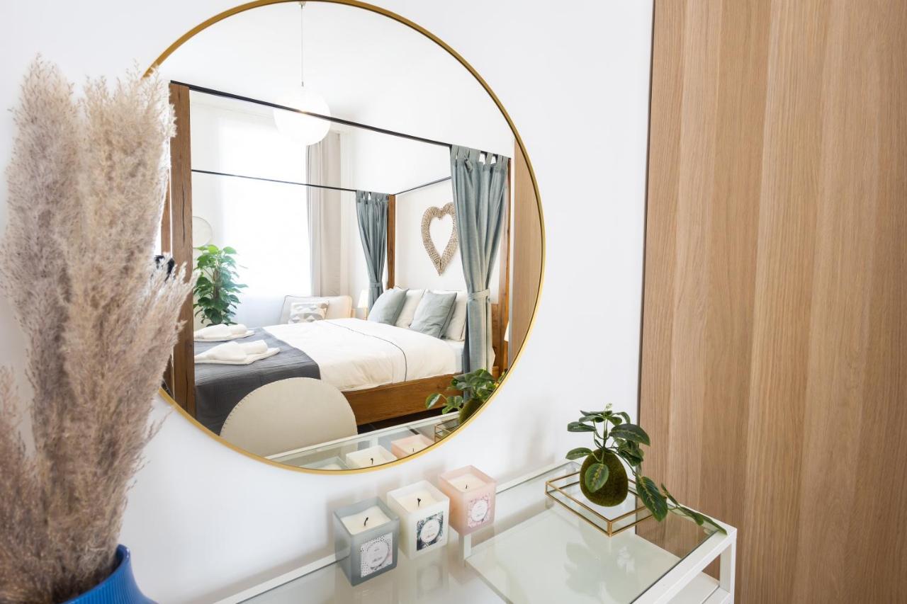 Regal Retreat Intimate Elegance Near Schoenbrunn Palace Vienna Luaran gambar