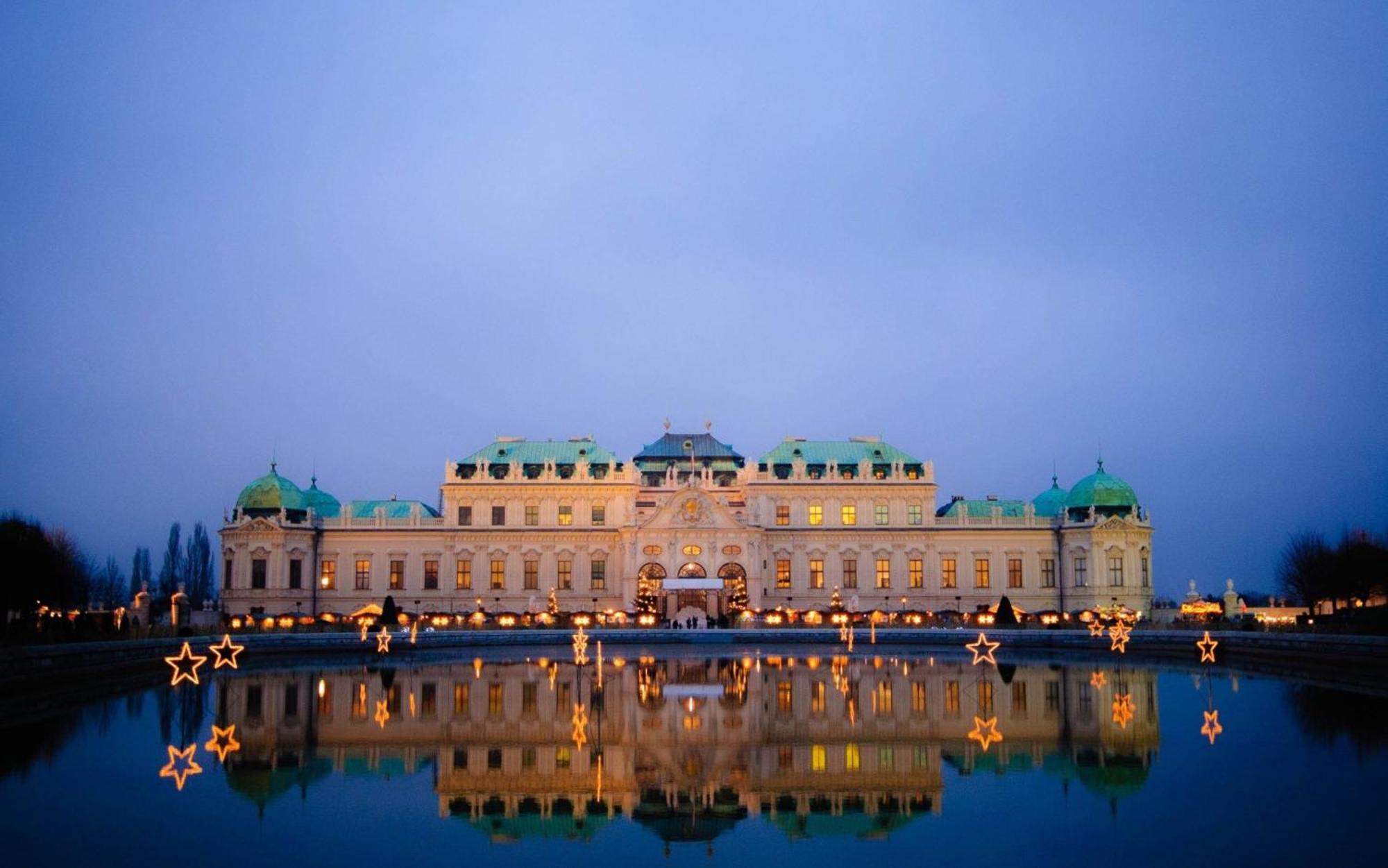 Regal Retreat Intimate Elegance Near Schoenbrunn Palace Vienna Luaran gambar